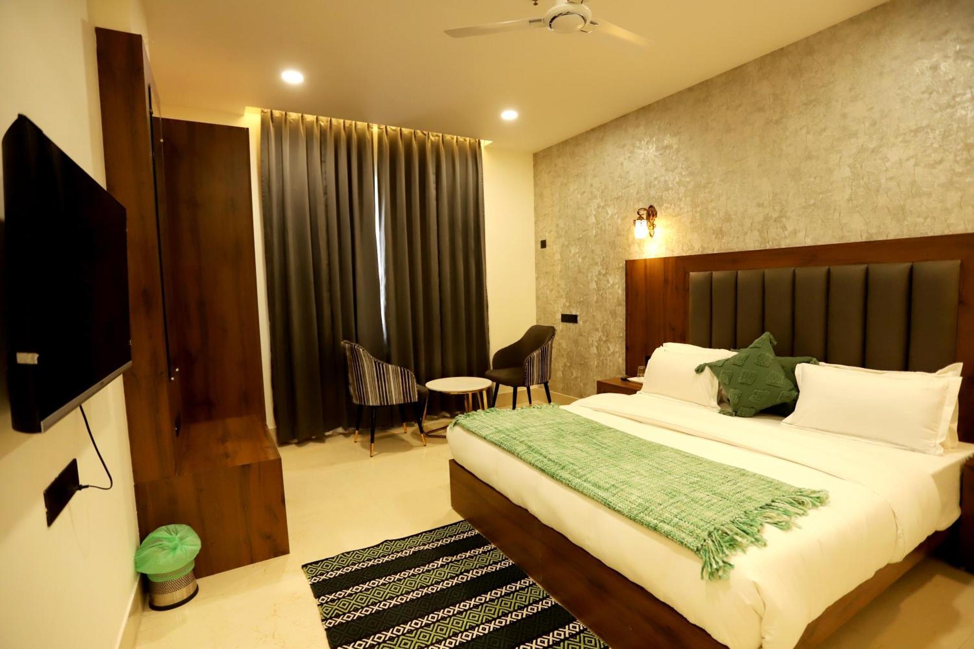 Hotel Dhingra Inn Rewāri Exterior foto